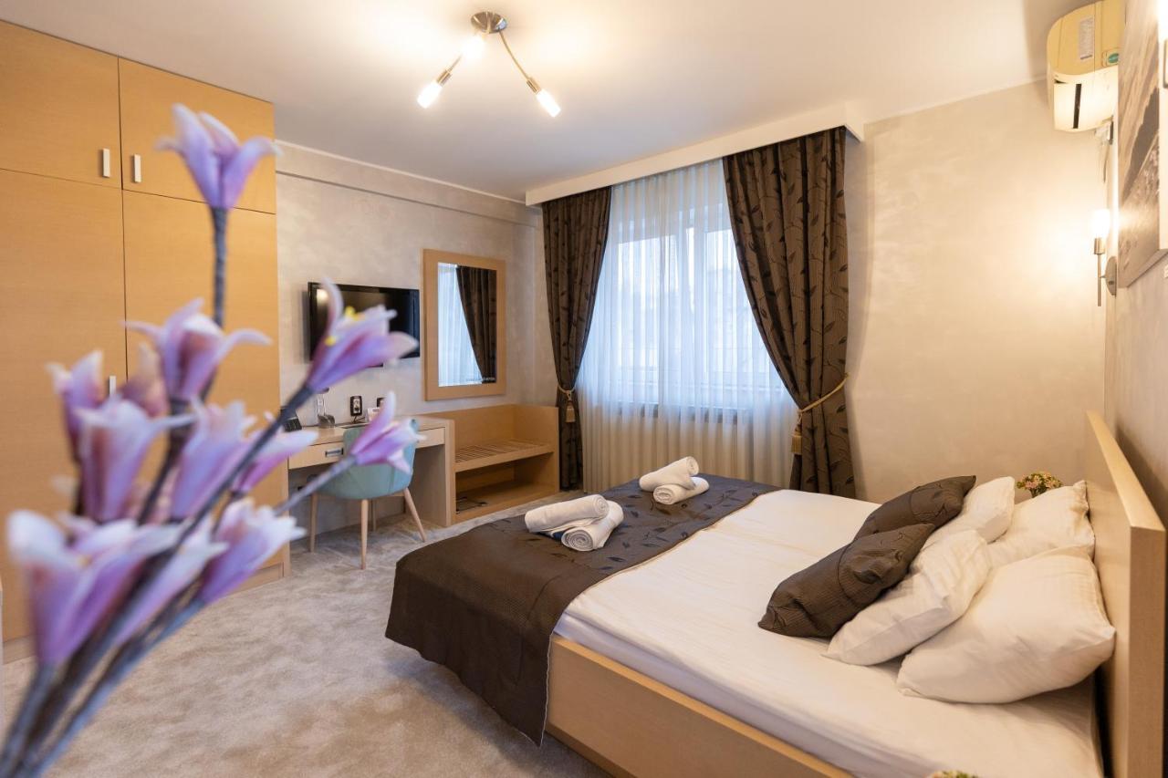 Euro Garni Hotel Belgrado Exterior foto